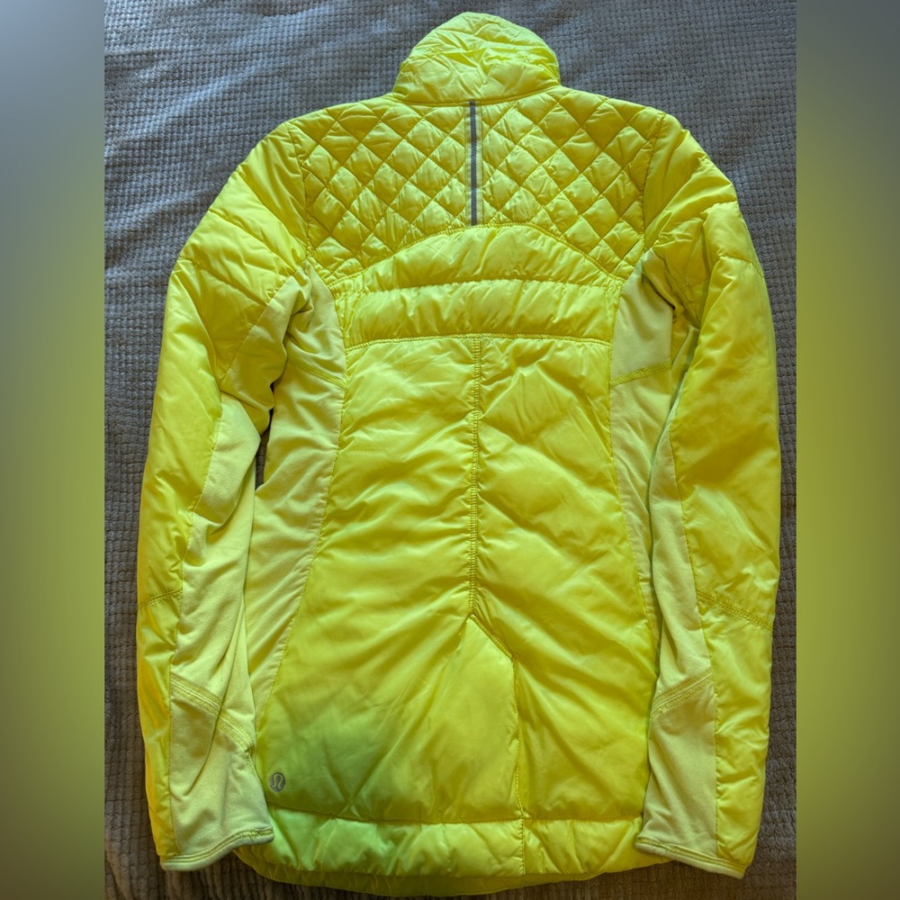 Lululemon pullover - Picture 3 of 4